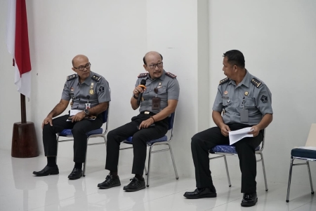 rapat kerja bulanan 1